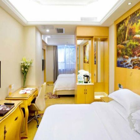 Greentree Inn Shenzhen Dongmen Business Hotel Екстер'єр фото