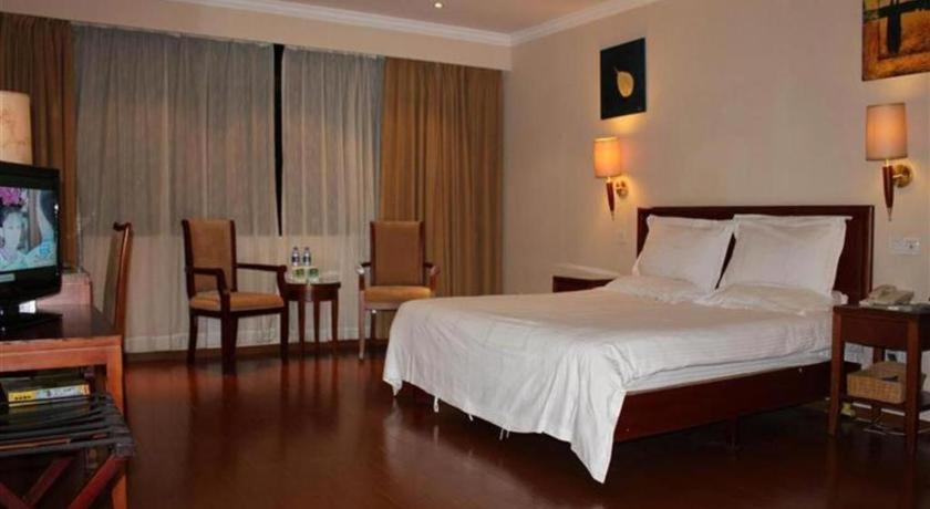 Greentree Inn Shenzhen Dongmen Business Hotel Екстер'єр фото